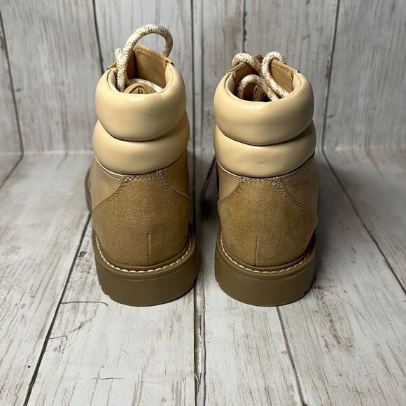 Universal Thread Women’s Beige Tully Ankle Booties size 6 Memory Foam NEW - Picture 5 of 7